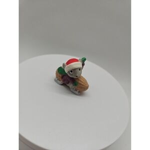 Hallmark Christmas Merry Miniature 1992 Santa Mouse Peanut Sled